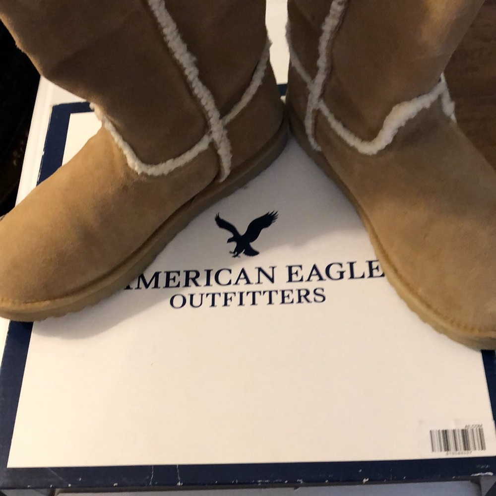 Warm & Fashionable Women's American Eagle Outfitters Suede Snow Boots Sz 10